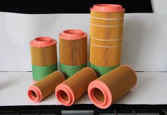 空壓機(jī)維修案例(圖1) 空壓機(jī)維修案例(圖1)